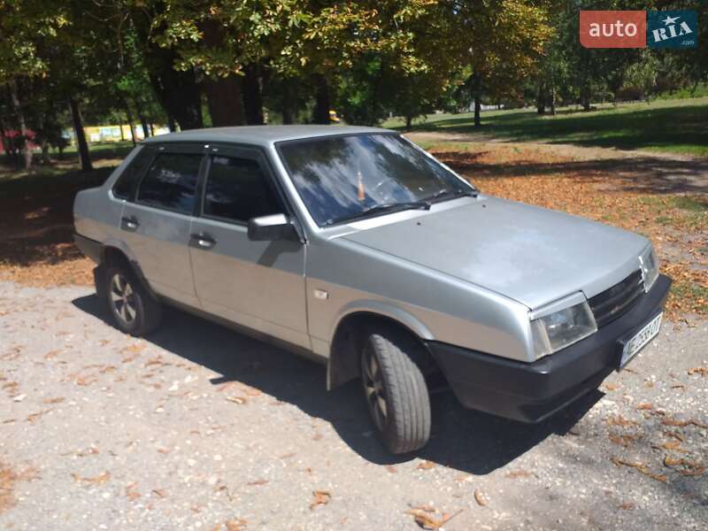 Седан ВАЗ / Lada 21099 2002 в Кривом Роге фото 2 Седан ВАЗ / Lada 21099 2002 в Кривом Роге