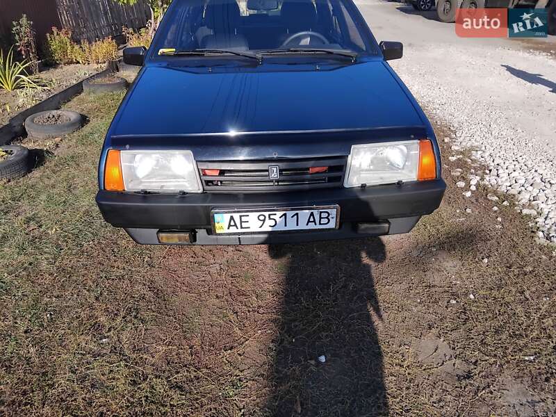 Седан ВАЗ 21099 2004 в 