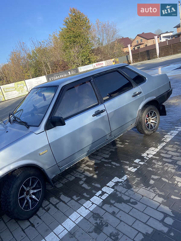 Седан ВАЗ / Lada 21099 2003 в Кам'янець-Подільському