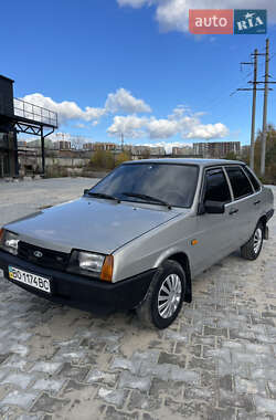 Седан ВАЗ 21099 2006 в  фото 3 Седан ВАЗ 21099 2006 в