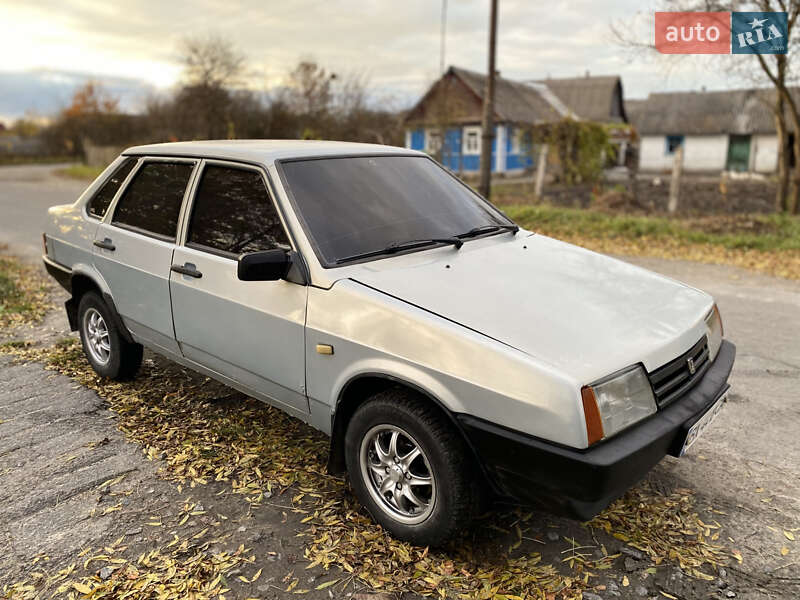 Седан ВАЗ / Lada 21099 2007 в Мирополе фото 2 Седан ВАЗ / Lada 21099 2007 в Мирополе