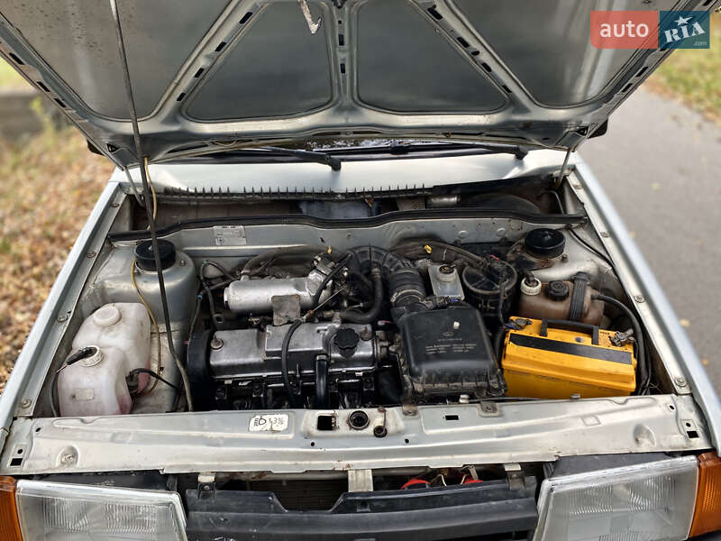 Седан ВАЗ / Lada 21099 2007 в Мирополе фото 23 Седан ВАЗ / Lada 21099 2007 в Мирополе