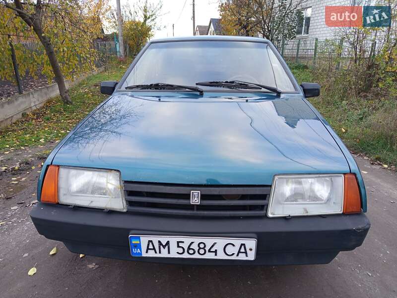 Седан ВАЗ / Lada 21099 2000 в Бердичеве фото 6 Седан ВАЗ / Lada 21099 2000 в Бердичеве