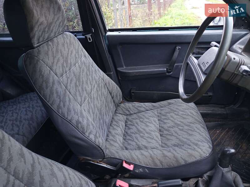 Седан ВАЗ / Lada 21099 2000 в Бердичеве фото 19 Седан ВАЗ / Lada 21099 2000 в Бердичеве