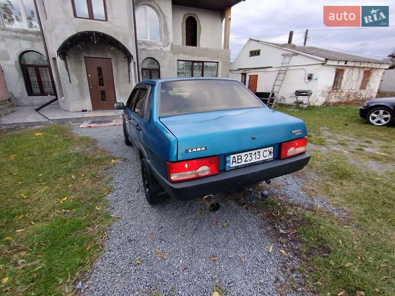 Седан ВАЗ / Lada 21099 1999 в Мирополе