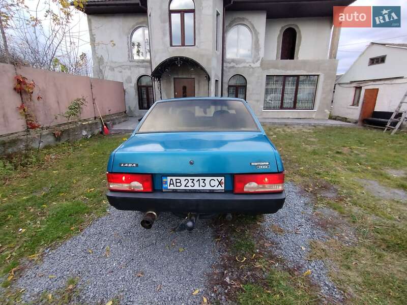 Седан ВАЗ / Lada 21099 1999 в Мирополе