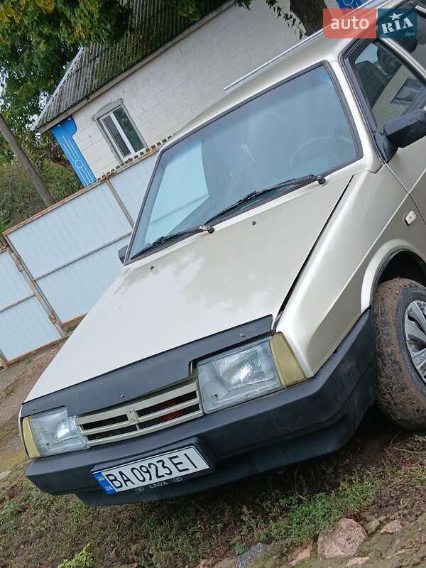 Седан ВАЗ / Lada 21099 2006 в Новоукраинке