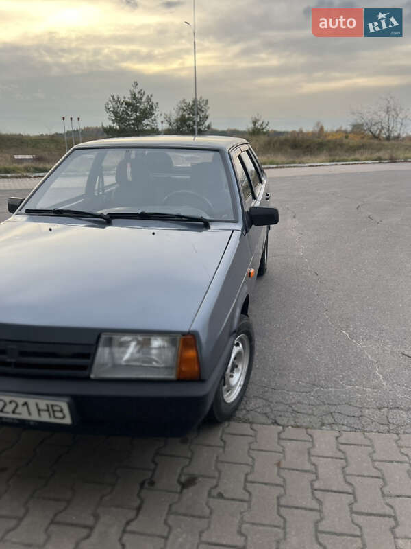 Седан ВАЗ / Lada 21099 2008 в Вараше