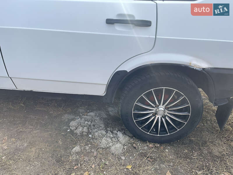 Седан ВАЗ / Lada 21099 2001 в Запорожье фото 5 Седан ВАЗ / Lada 21099 2001 в Запорожье