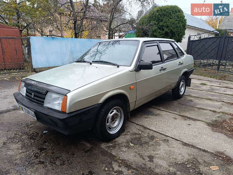 ВАЗ / Lada 21099 2001 ВАЗ / Lada 21099 2001