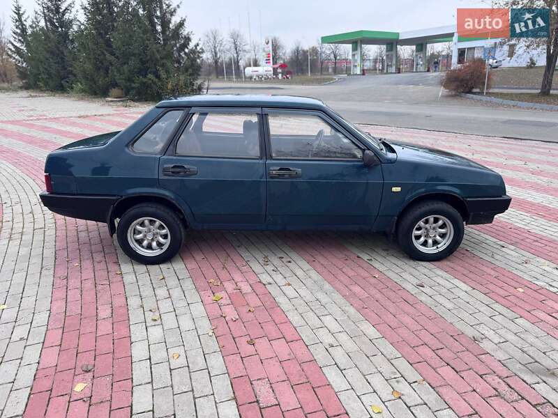 Седан ВАЗ / Lada 21099 1999 в Запорожье фото 6 Седан ВАЗ / Lada 21099 1999 в Запорожье