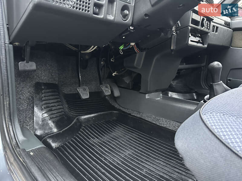 Седан ВАЗ / Lada 21099 2007 в Змиеве фото 46 Седан ВАЗ / Lada 21099 2007 в Змиеве