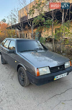 Седан ВАЗ / Lada 21099 1997 в Черновцах
