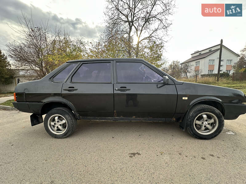 Седан ВАЗ / Lada 21099 2007 в Золочеве фото 4 Седан ВАЗ / Lada 21099 2007 в Золочеве