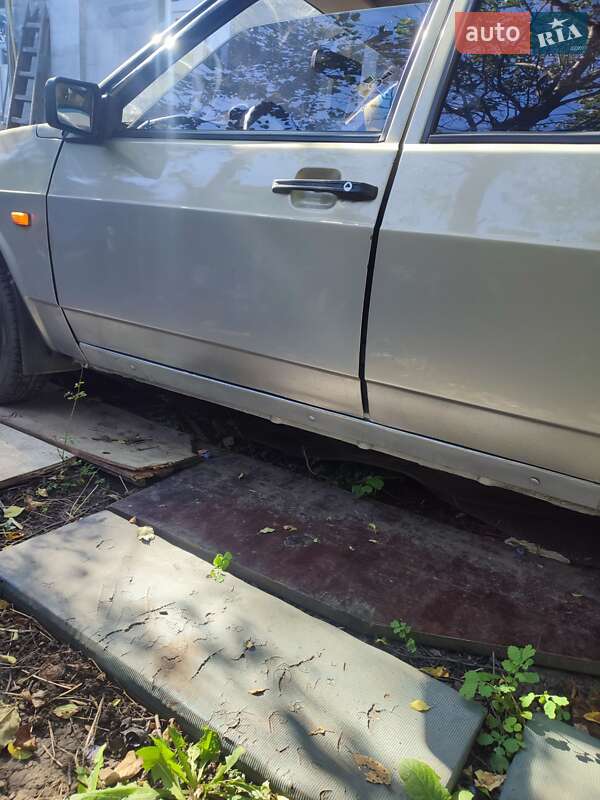 Седан ВАЗ / Lada 21099 2005 в Харькове фото 3 Седан ВАЗ / Lada 21099 2005 в Харькове