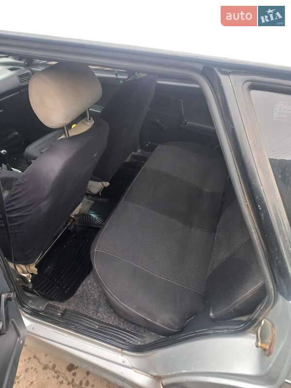 Седан ВАЗ / Lada 21099 2001 в Кропивницком