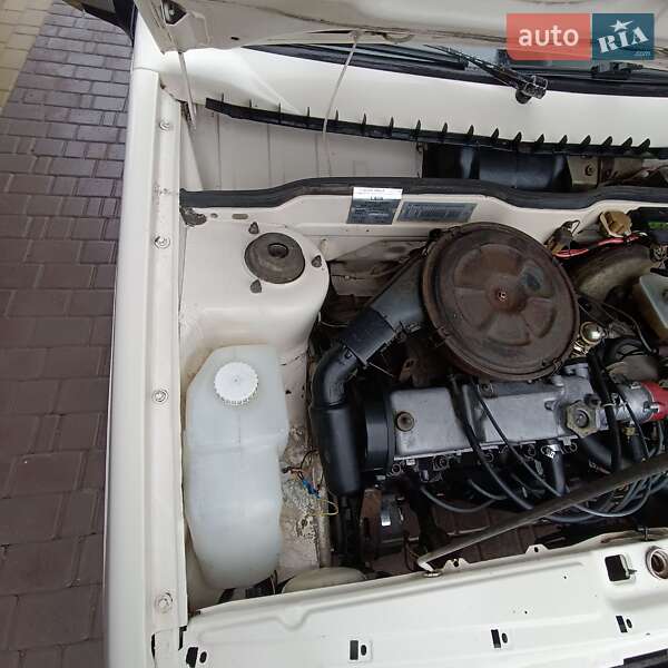 Седан ВАЗ / Lada 21099 1992 в Хмельницком