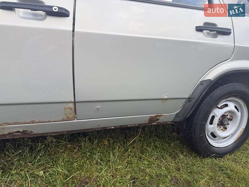Седан ВАЗ / Lada 21099 2008 в Стрые фото 10 Седан ВАЗ / Lada 21099 2008 в Стрые