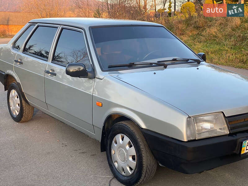 Седан ВАЗ / Lada 21099 2008 в Верхньому Синьовидному фото 4 Седан ВАЗ / Lada 21099 2008 в Верхньому Синьовидному