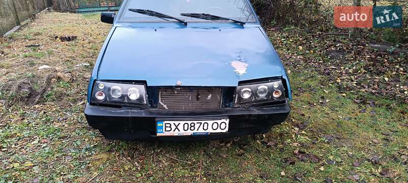Седан ВАЗ / Lada 21099 2001 в Остроге фото 12 Седан ВАЗ / Lada 21099 2001 в Остроге