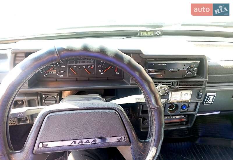 Седан ВАЗ / Lada 21099 2003 в Чугуеве фото 3 Седан ВАЗ / Lada 21099 2003 в Чугуеве