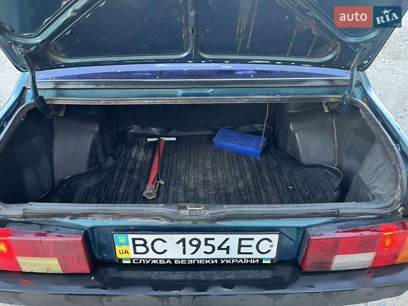 Седан ВАЗ / Lada 21099 2001 в Львове