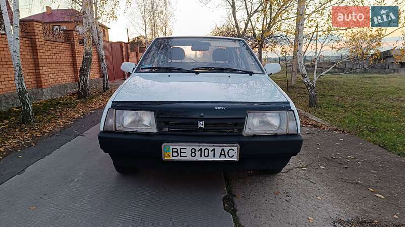 Седан ВАЗ / Lada 21099 2003 в Очакове фото 11 Седан ВАЗ / Lada 21099 2003 в Очакове