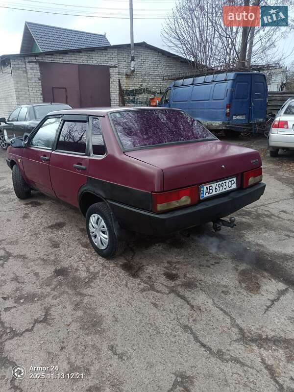 Седан ВАЗ / Lada 21099 1997 в Мене