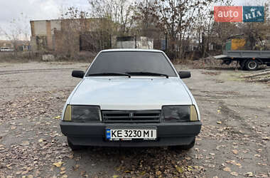 Седан ВАЗ 21099 2004 в Днепре