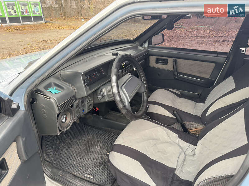 Седан ВАЗ / Lada 21099 2004 в Днепре фото 11 Седан ВАЗ / Lada 21099 2004 в Днепре