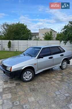 Седан ВАЗ 21099 2002 в Сумах