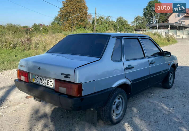 Седан ВАЗ / Lada 21099 2005 в Львові