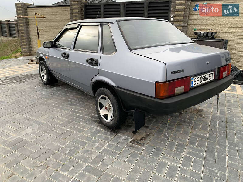 Седан ВАЗ / Lada 21099 2006 в Николаеве