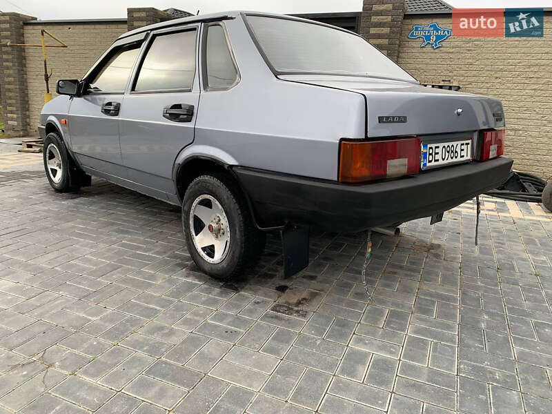 Седан ВАЗ / Lada 21099 2006 в Николаеве