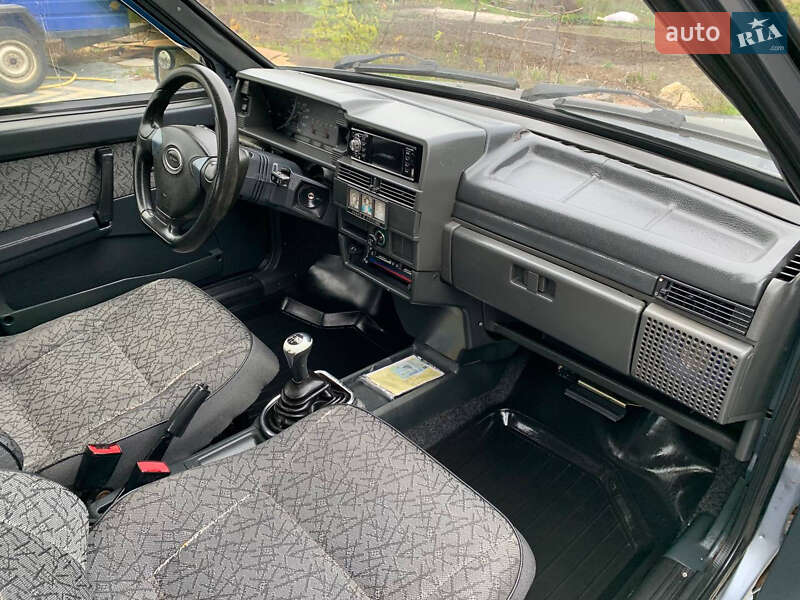 Седан ВАЗ / Lada 21099 2006 в Николаеве