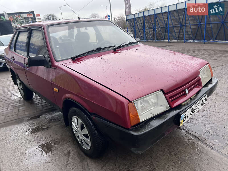 Седан ВАЗ / Lada 21099 1993 в Полтаве