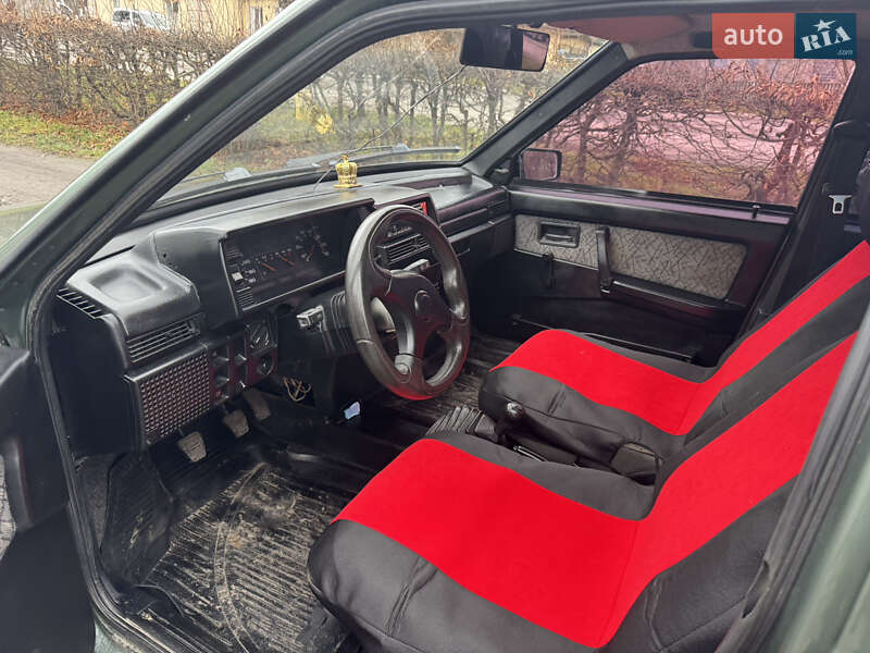 Седан ВАЗ / Lada 21099 2006 в Славуте