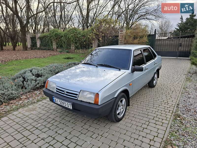 Седан ВАЗ / Lada 21099 1998 в Миколаєві фото 2 Седан ВАЗ / Lada 21099 1998 в Миколаєві
