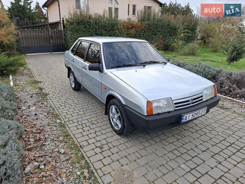 Седан ВАЗ / Lada 21099 1998 в Миколаєві фото Седан ВАЗ / Lada 21099 1998 в Миколаєві