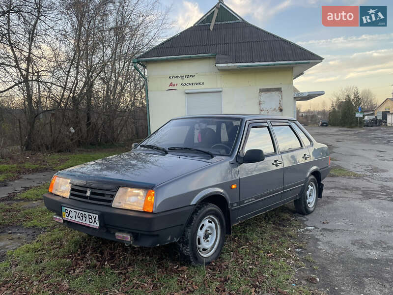 Седан ВАЗ / Lada 21099 2006 в Бориславе