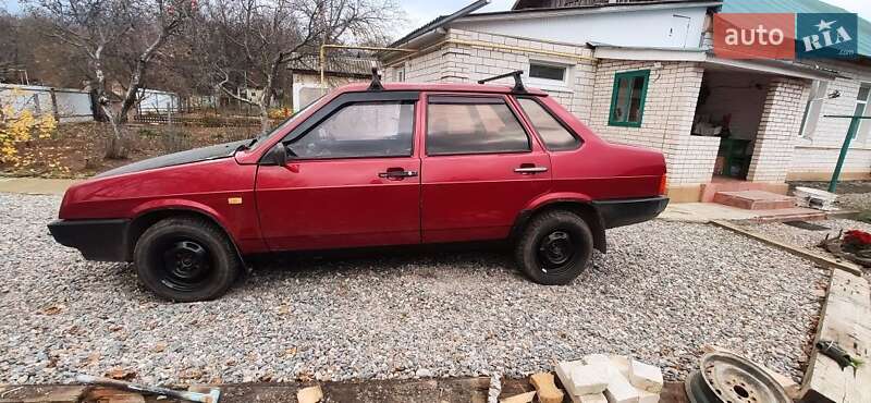 Седан ВАЗ / Lada 21099 1998 в Тульчине