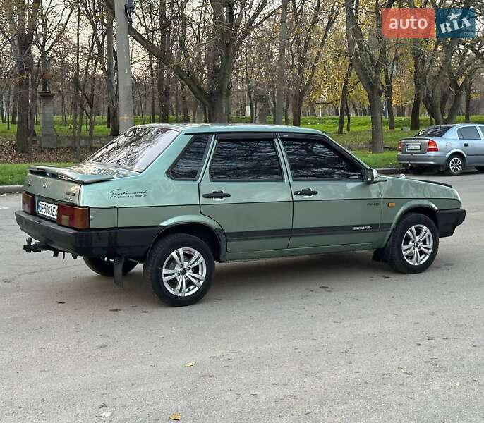 Седан ВАЗ / Lada 21099 2006 в Николаеве