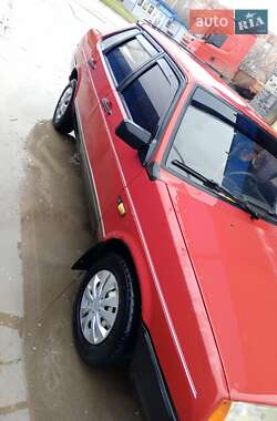 Седан ВАЗ 21099 1995 в Гадячі