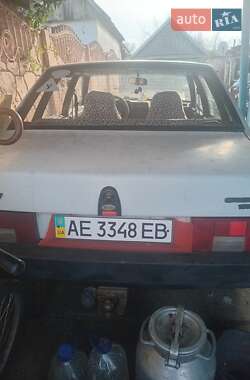 Седан ВАЗ / Lada 21099 1999 в Днепре