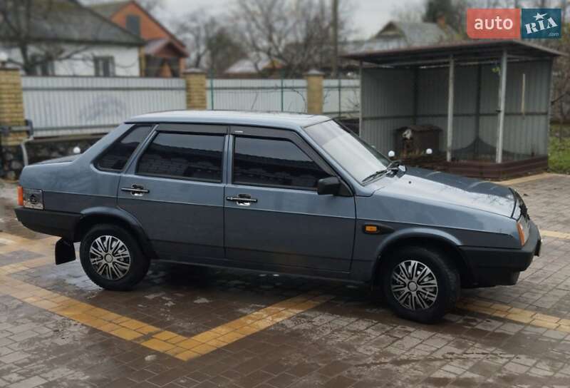 Седан ВАЗ / Lada 21099 2011 в Турбовом