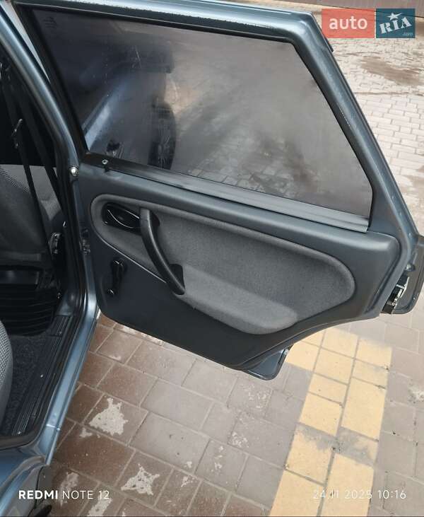 Седан ВАЗ / Lada 21099 2011 в Турбовом