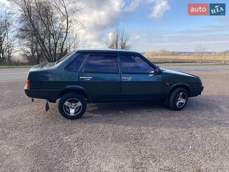 Седан ВАЗ / Lada 21099 2005 в Барышевке фото 9 Седан ВАЗ / Lada 21099 2005 в Барышевке