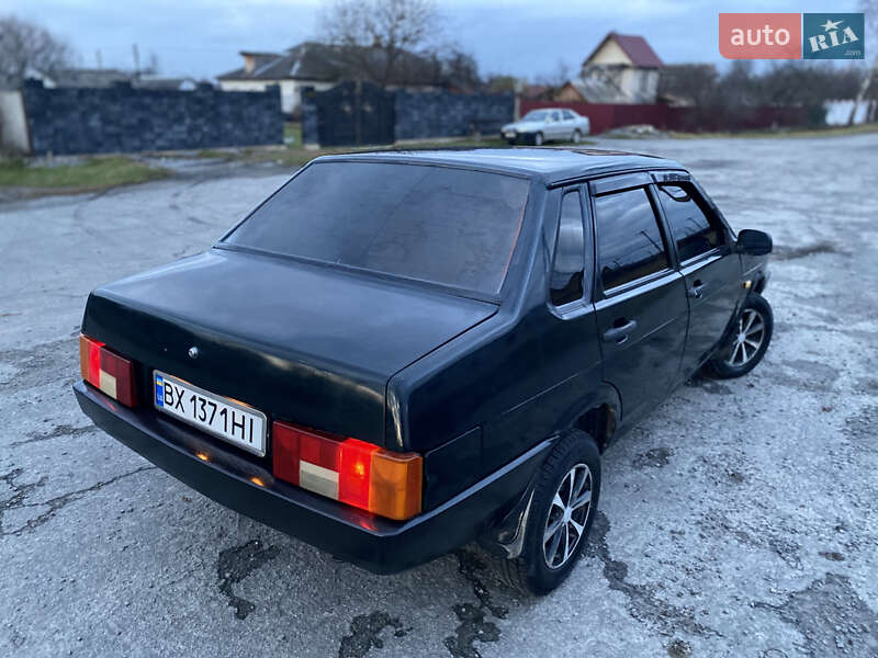 Седан ВАЗ / Lada 21099 2005 в Мирополі