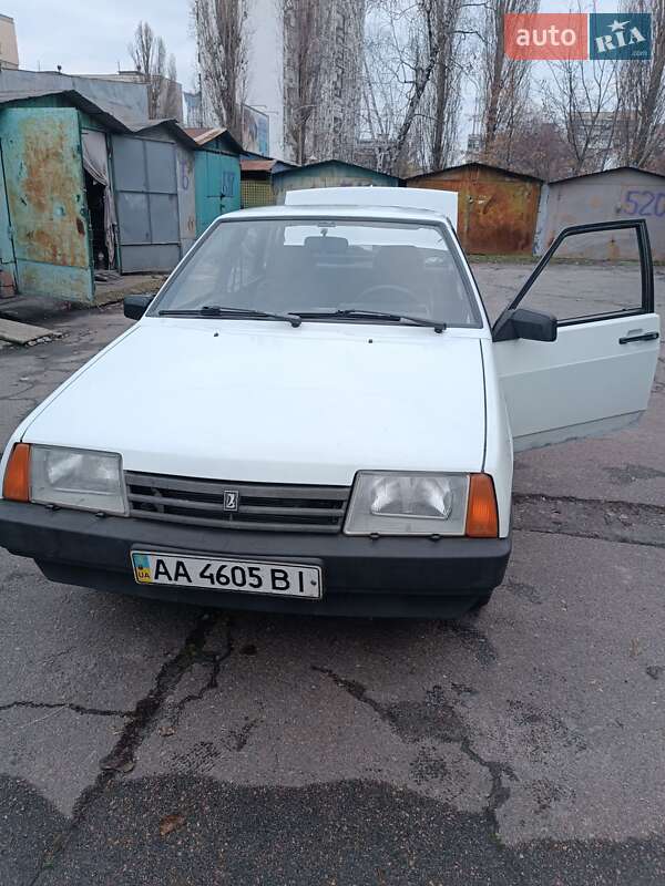 ВАЗ / Lada 21099 2001 ВАЗ / Lada 21099 2001