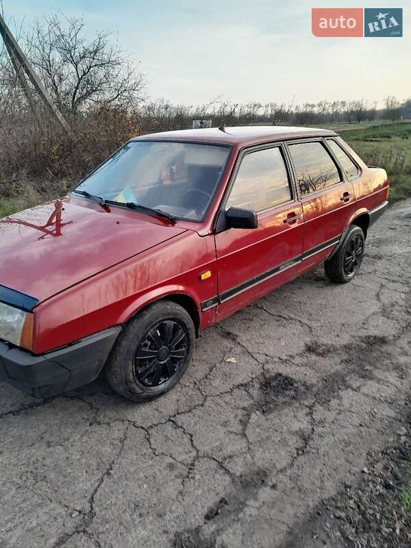 Седан ВАЗ / Lada 21099 1994 в Полтаве